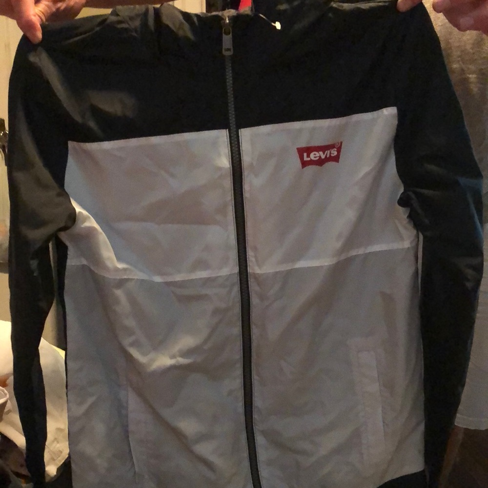 Levis size L windbreaker 12-13 years